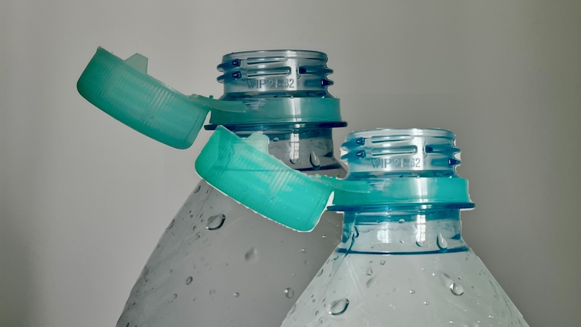 Ach te nowe zakrętki...